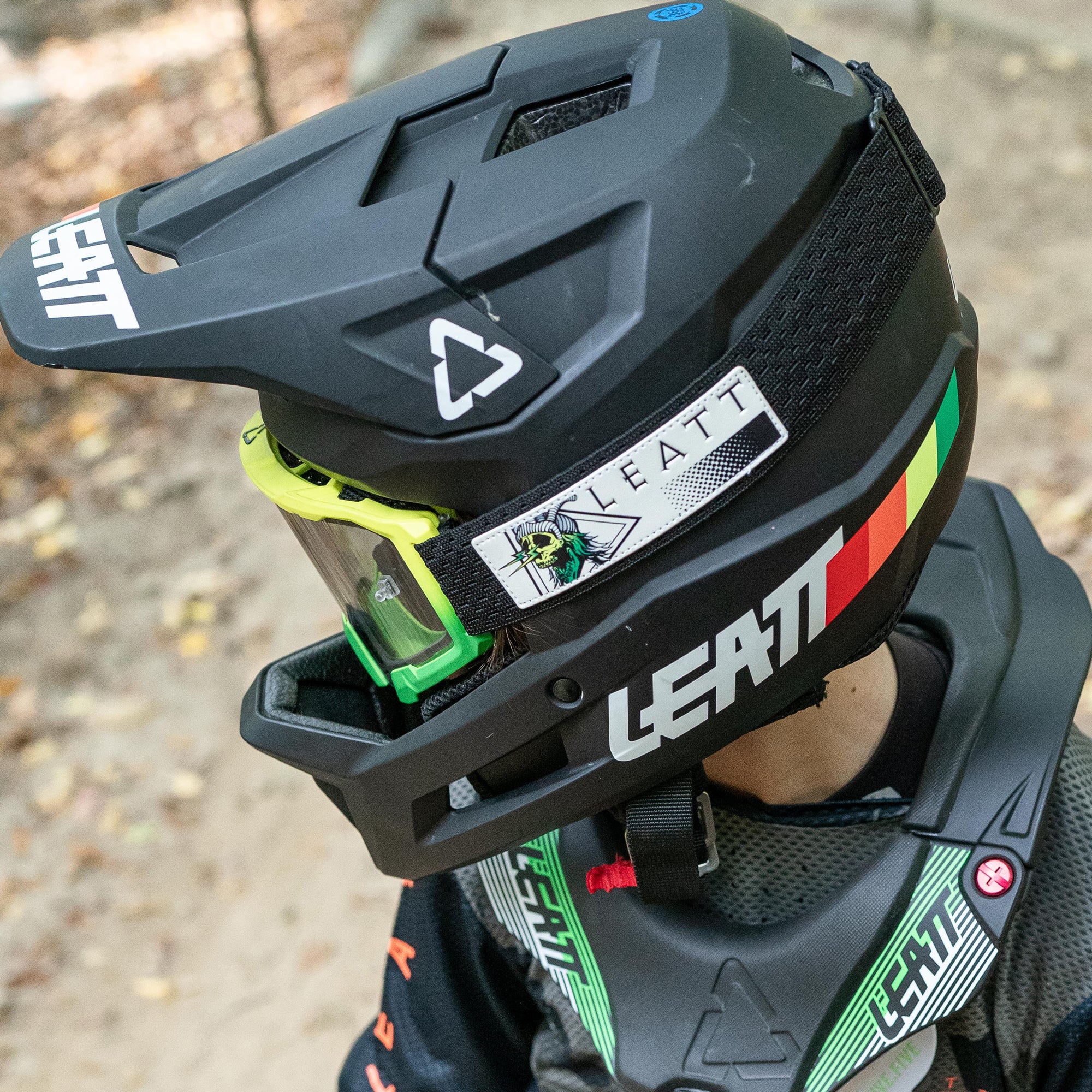 Helmet MTB Gravity 1.0 - Junior - Black